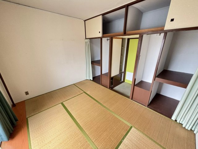 SB042 クロス東松山1の収納|たっぷりとした収納スペースです