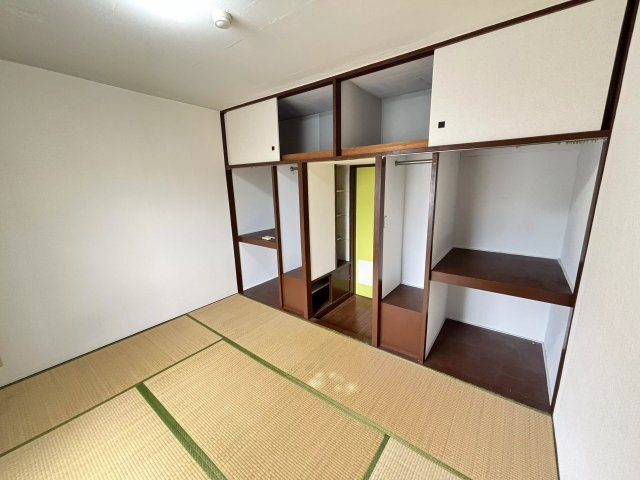 SB042 クロス東松山1の収納|収納豊富です