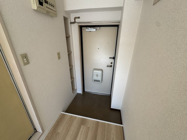 アビタシオン別所の玄関|シンプルで使いやすい玄関です
