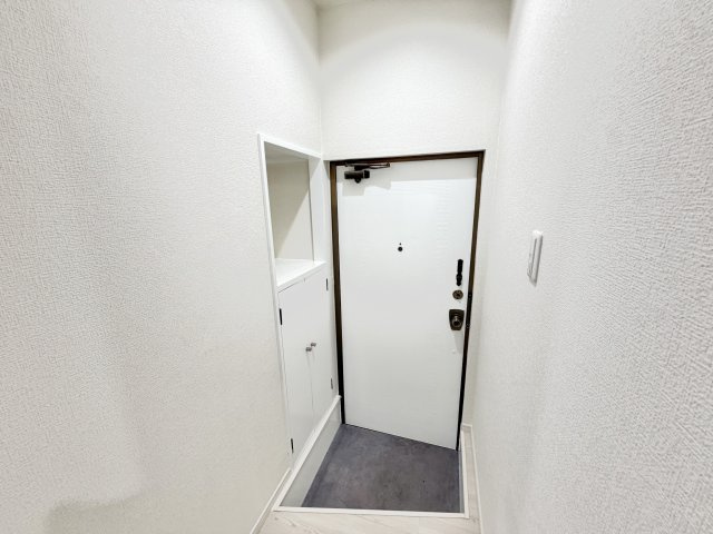 ハイツ野々山の玄関|シンプルで使いやすい玄関です