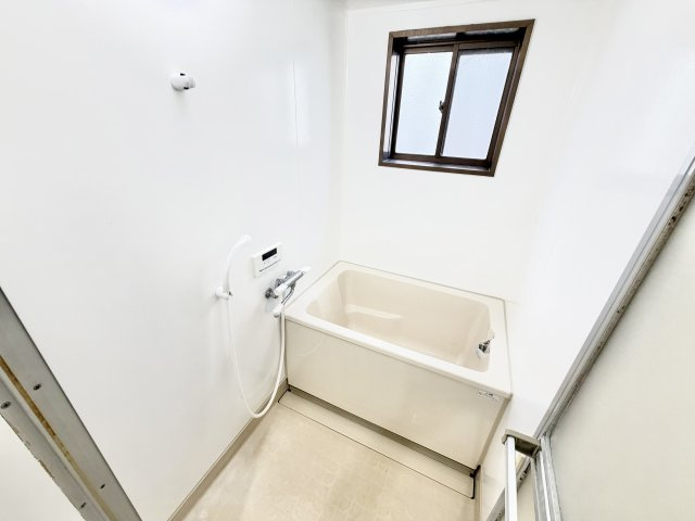 ハイツ野々山の浴室|お風呂で日々の疲れを落としましょう