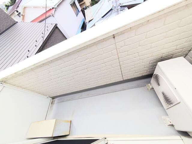 シャトーライフ横浜Ⅰのバルコニー