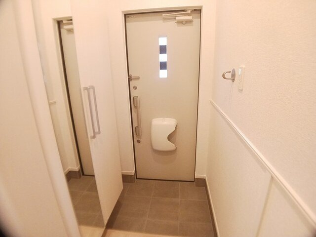 アベニールの玄関|玄関です