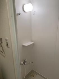 ウエストサイド新宿御苑のシャワールーム
