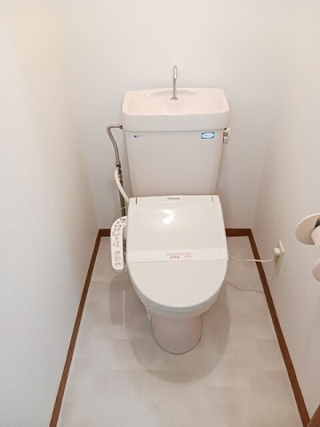エルディムＴＫのトイレ|シンプルで使いやすいトイレです