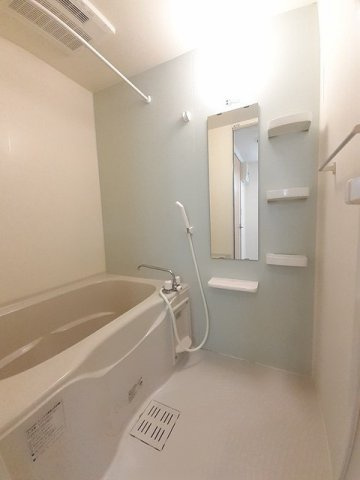 ベルローゼ梅原の浴室|コンパクトで使いやすいお風呂です