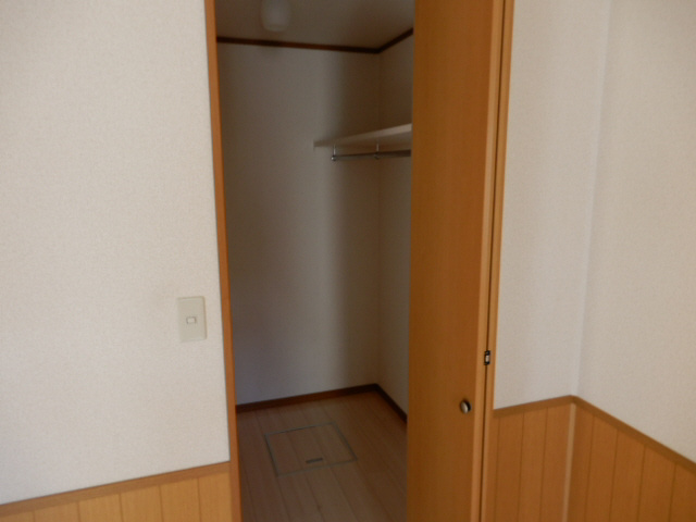 ハイツサンガーデンの収納