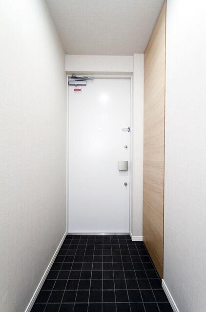 ガーデニエール砧　ＷＥＳＴの玄関|※写真は同タイプ住戸です。