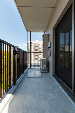 パークアクシス千歳船橋のバルコニー|※写真は同タイプ住戸です。
