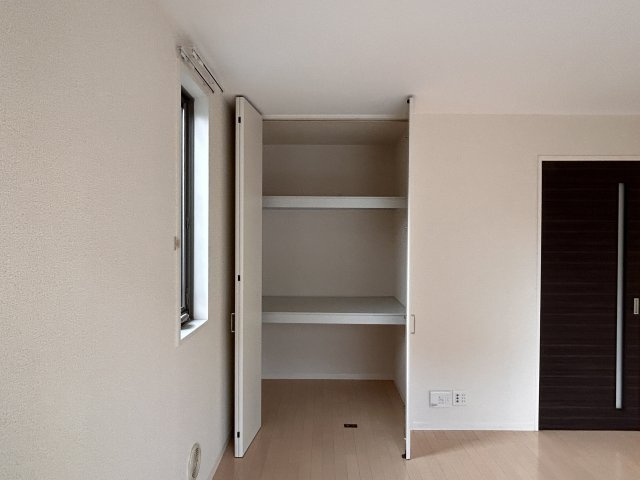 ラフィネ上鷺宮の収納