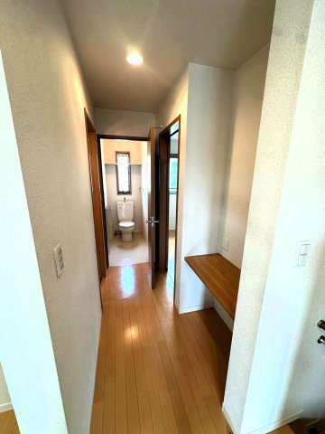 悠久の内装|明るい室内です