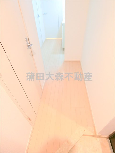 ドゥーエ蒲田の玄関