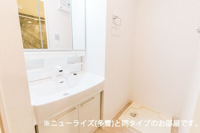 アヴニールやぶなみⅠの洗面所