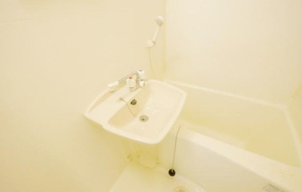 ＳＫ　ＣＯＵＲＴの浴室|別部屋参考写真となります
