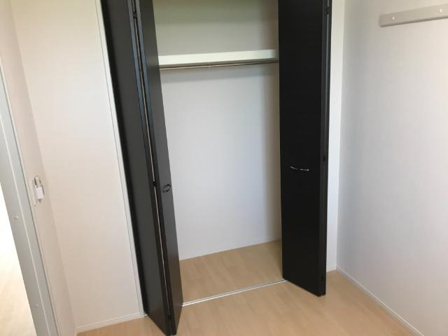 セルリアン　コートの収納|クローゼット