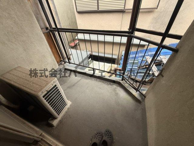 黒原旭町テラスハウス　賃貸のバルコニー|バルコニー付きです