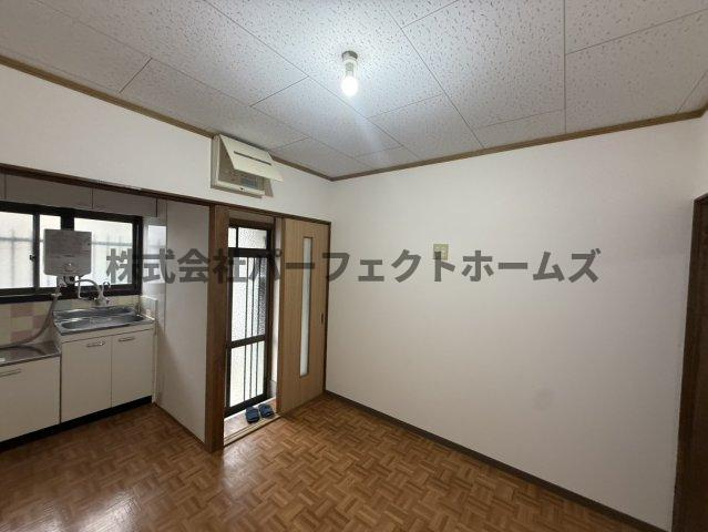 黒原旭町テラスハウス　賃貸のキッチン|ダイニングキッチンです