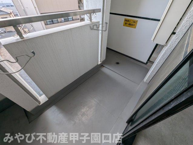 タケダビル95のバルコニー
