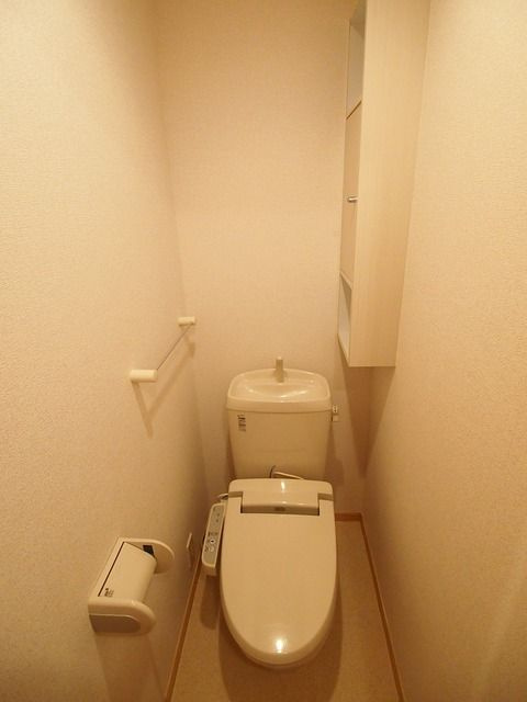 船橋市南三咲３丁目のアパートのトイレ