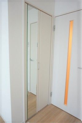 リブリ・エクセル花園の収納