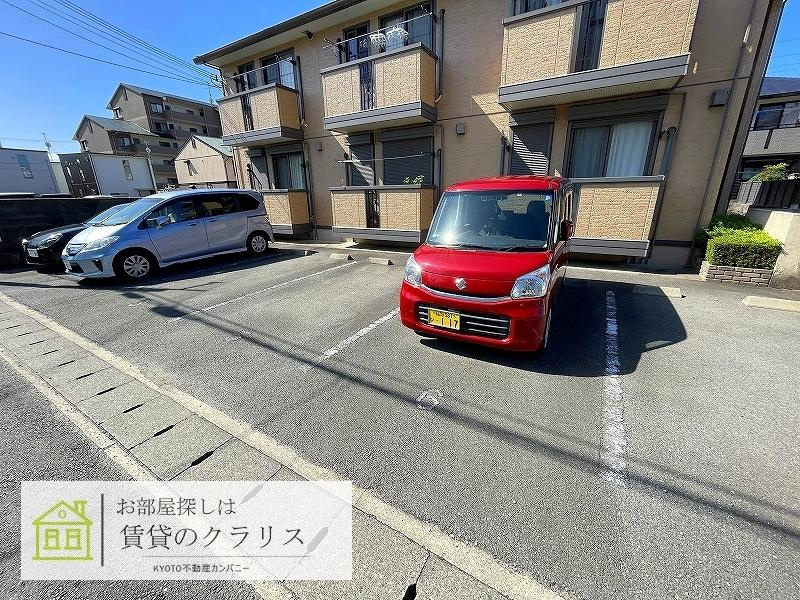 セジュール東ノ口の駐車場