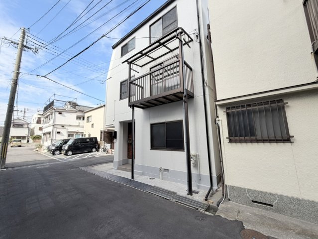 神戸市長田区海運町四丁目の前面道路含む現地写真