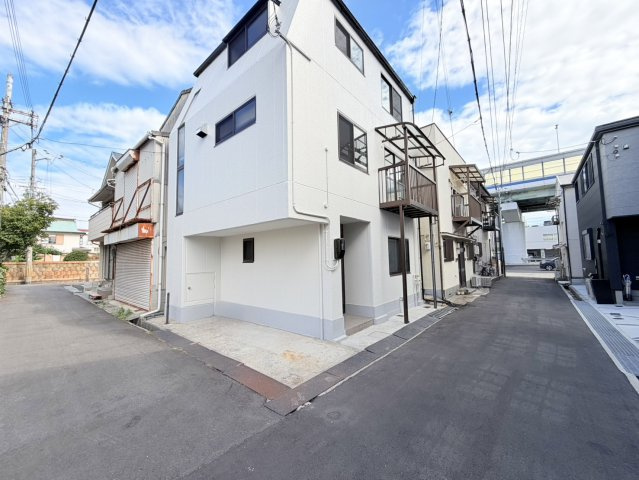 神戸市長田区海運町四丁目の前面道路含む現地写真