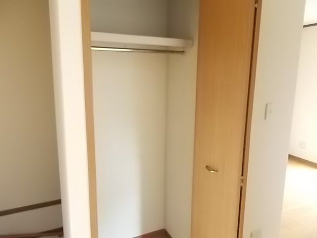 ファーチャ・イターナルの収納|こまごまとしたものを収納できそうですね