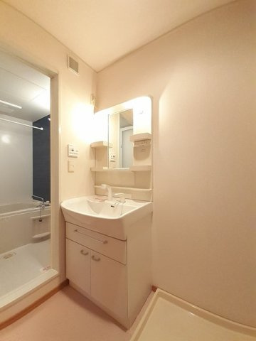 スワン　ＫＩＴＡＭＵＲＡ　Ｂの洗面所