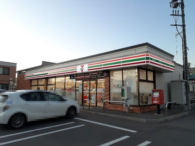 ＫＯＭＡＫＵＳＡの周辺|セブンイレブンまで130m