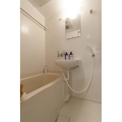バンブー岩本町の浴室|※写真は同タイプ住戸です。