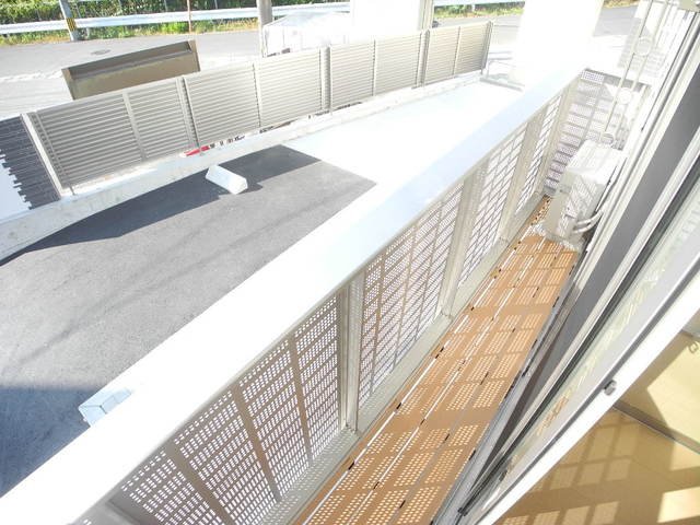 エスポワールKのバルコニー|別号室の同じ間取りのお部屋です