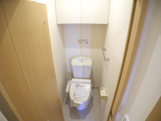 エスポワールKのトイレ|別号室の同じ間取りのお部屋です