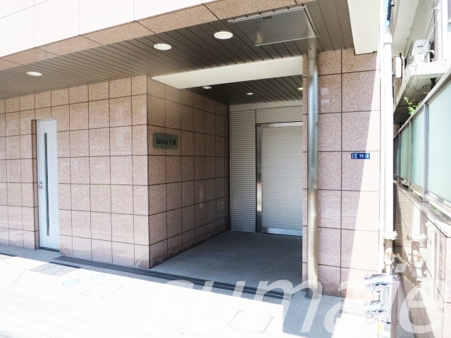 グローリア十条のエントランス|マンションの入口です！！