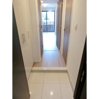 パークアクシス御茶ノ水ヒルトップの玄関|※写真は同タイプ住戸です。