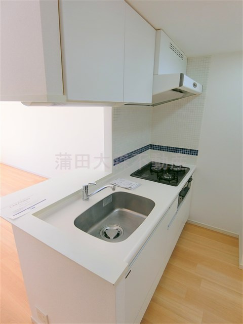 ドゥーエ蒲田のキッチン|3口ガスグリル付システムキッチン　　カウンター