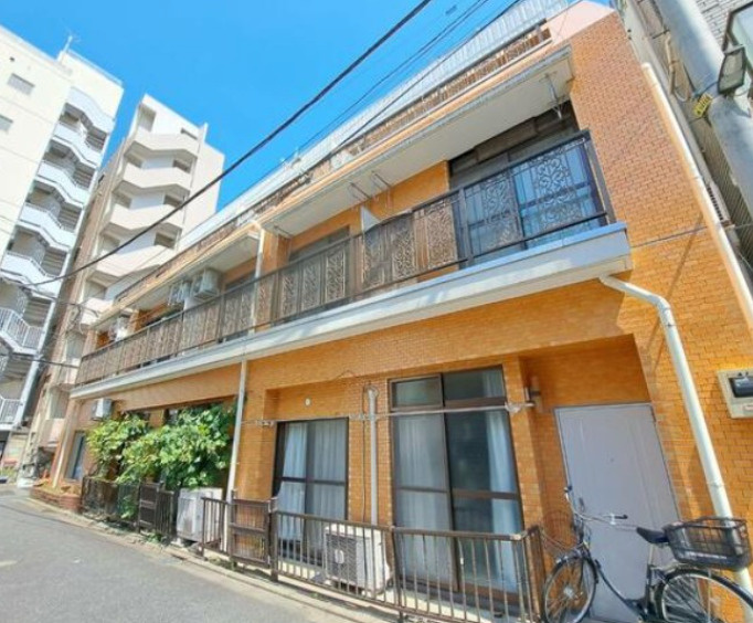 第一中清ビルの外観
