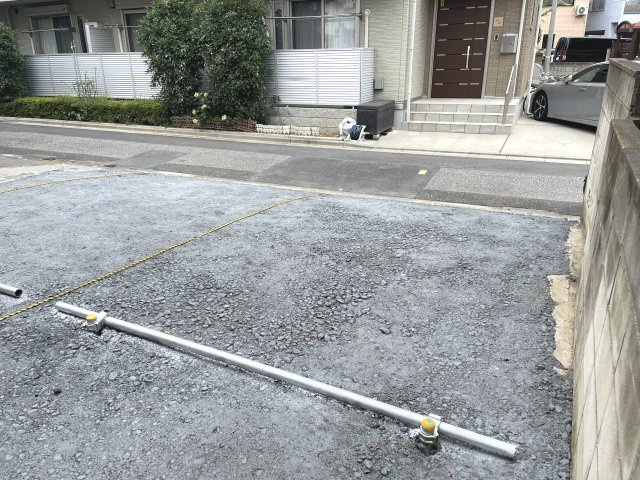 マーレ赤羽駐車場