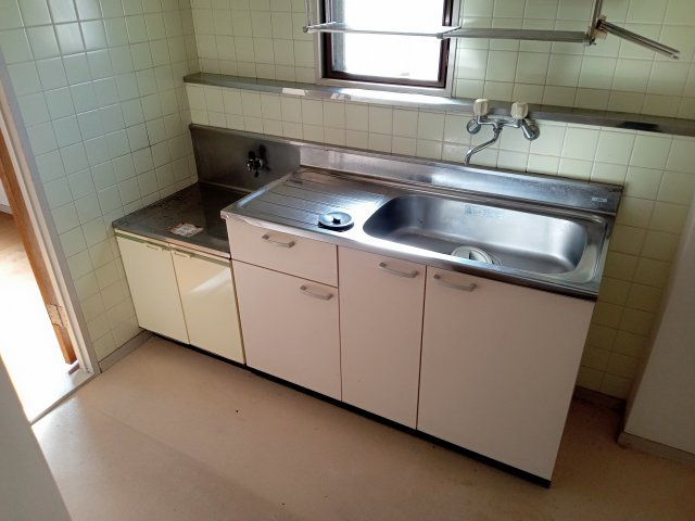川崎市多摩区菅３丁目の賃貸マンションのキッチン