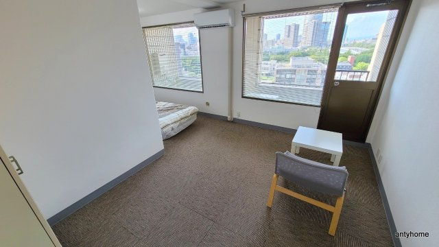 エクセレント中道　仲介手数料無料の居間・リビング