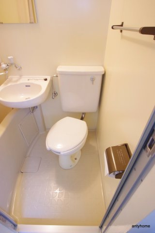 エクセレント中道　仲介手数料無料のトイレ