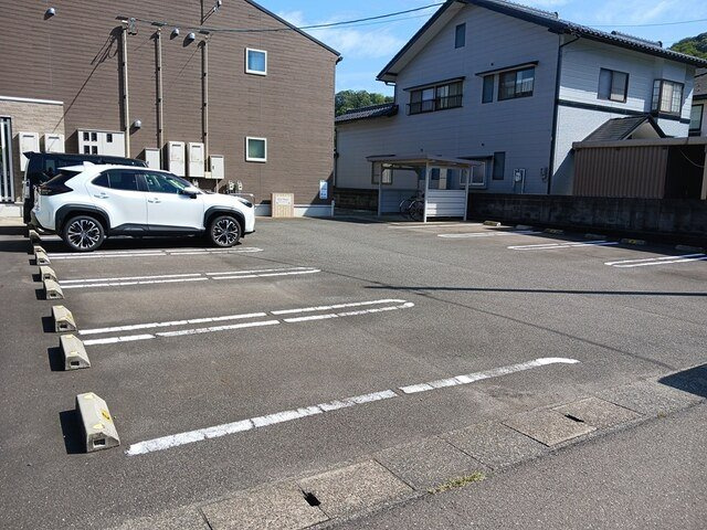 クラール　ハウス・ツキミの駐車場|駐車場です