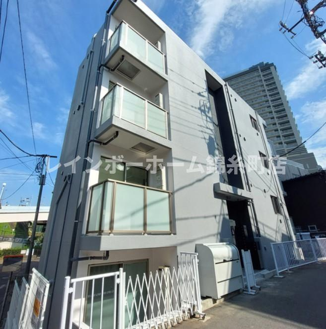 ドムス北千住の外観