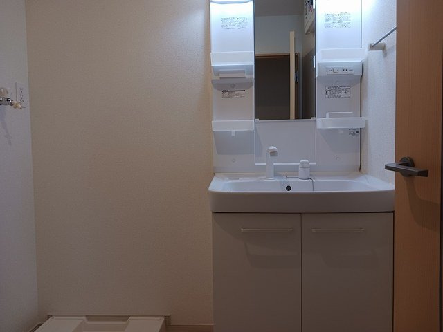 プロディジュー　ヴィラの洗面所|使いやすい洗面所です
