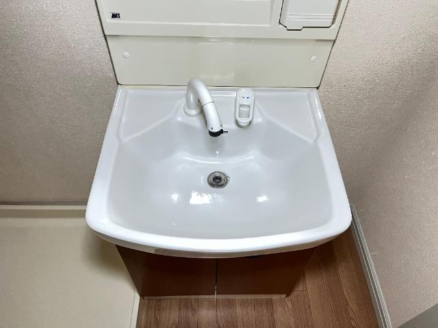 クレシアの洗面所|洗髪洗面化粧台