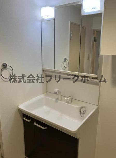 武蔵野市中町１丁目の賃貸マンションの洗面所