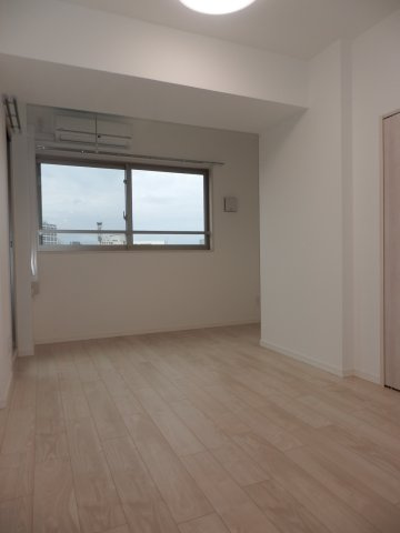 フェルクルールプレスト三ノ輪駅前の洋室|個人の部屋や寝室として使える洋室です
