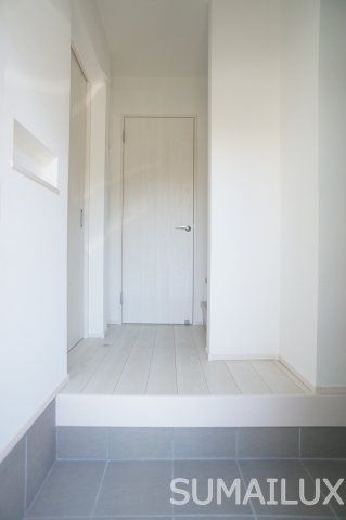 熊本市中央区渡鹿６丁目のアパートの玄関