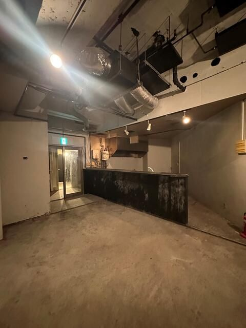 いそみビルの内装