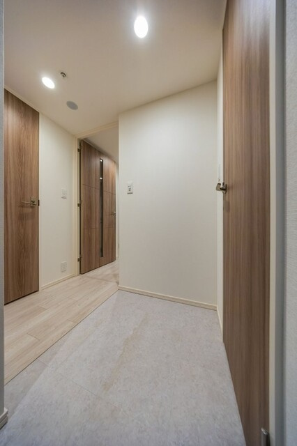 パークアクシス西大島コンフォートスクエアの玄関|※写真は同タイプ住戸です。